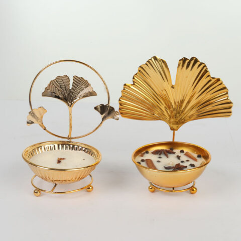 Luxury Leaf Design Aroma Candle Set – Decorative Gold Metal Stands